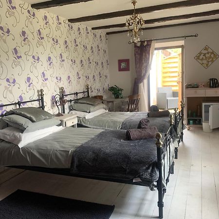 Bay Tree Corner Bed and Breakfast Saint-Bazile Εξωτερικό φωτογραφία
